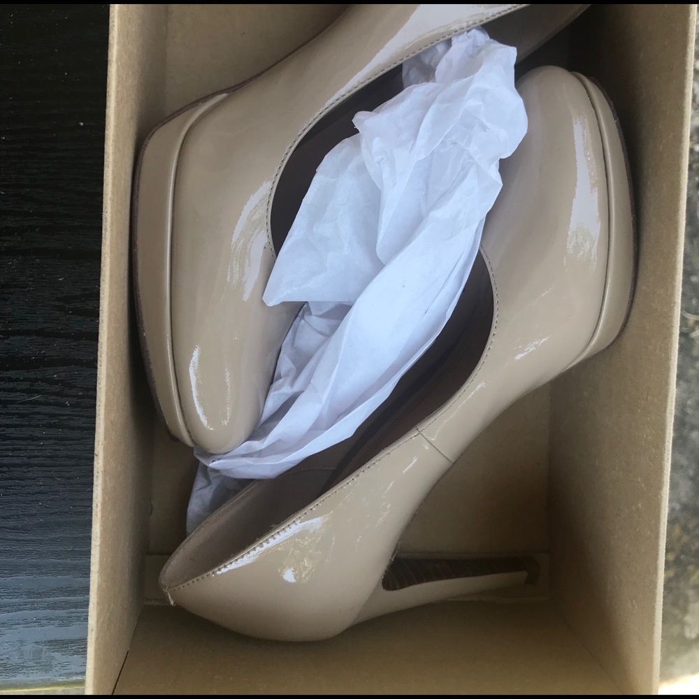 Cole Haan heels pumps